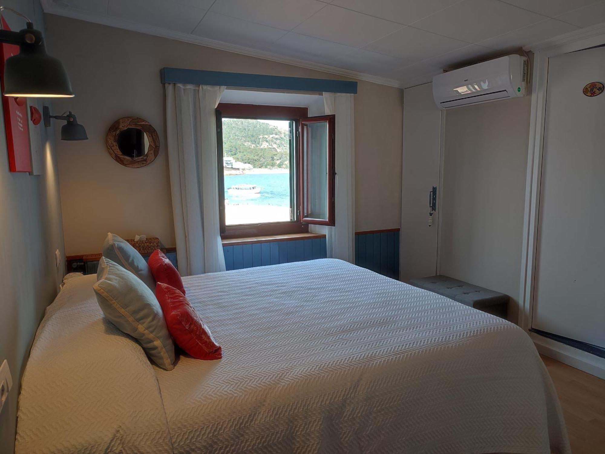Cap D'or - Children Only From 12 Years Old 2*